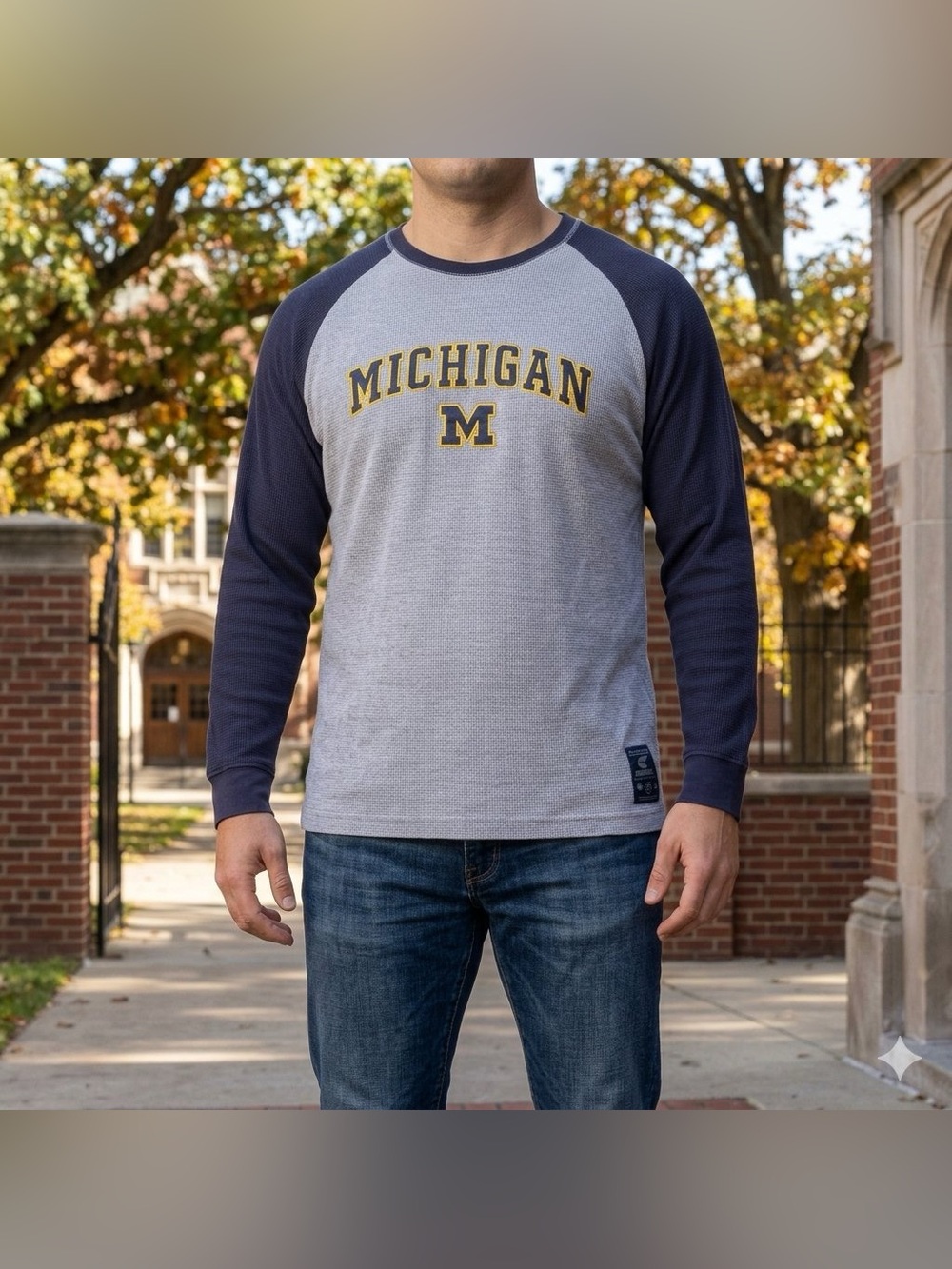 Colosseum Men's Michigan Wolverines Thermal Raglan Top Size XL Blue Grey